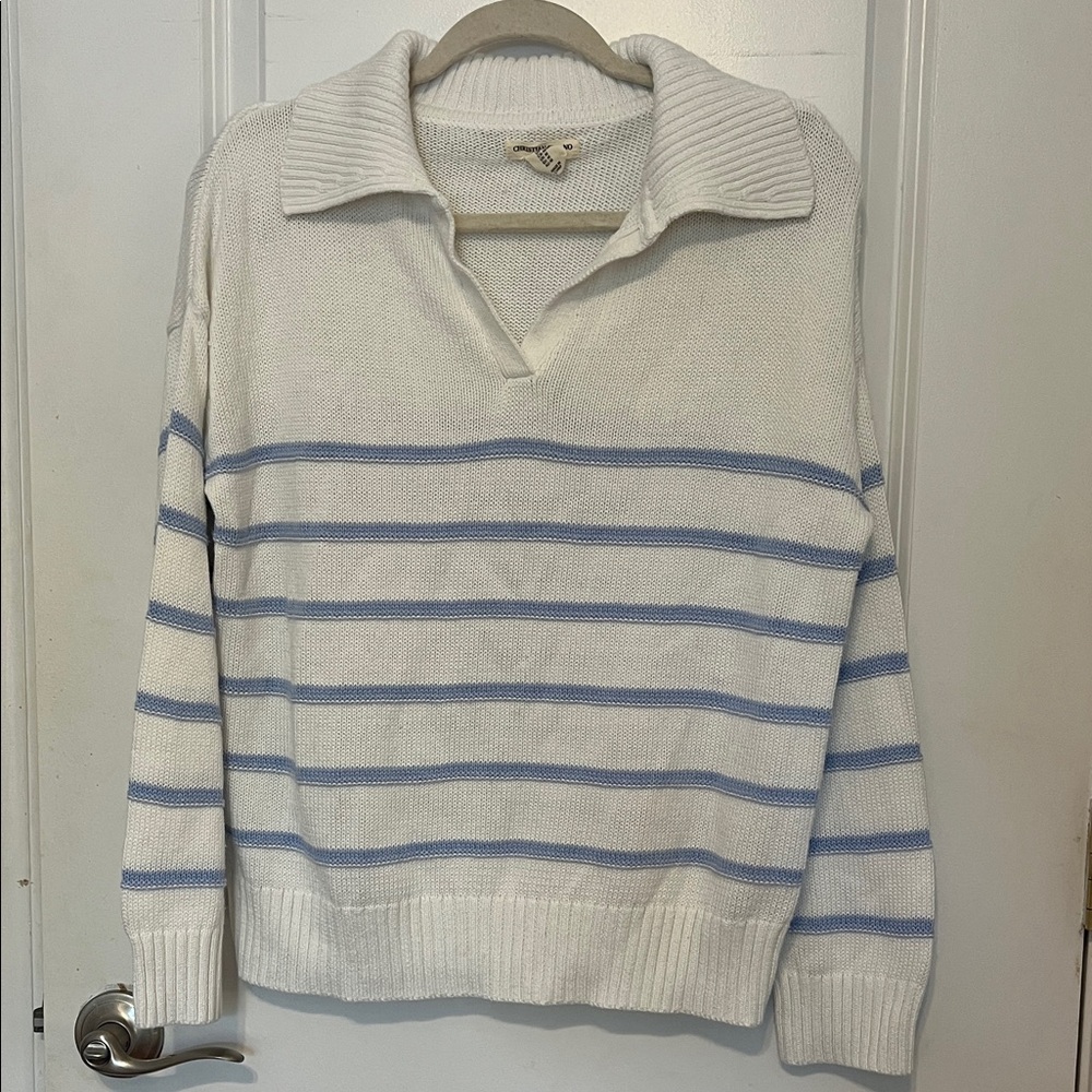 Christian Siriano Cream and Blue V-Neck Sweater